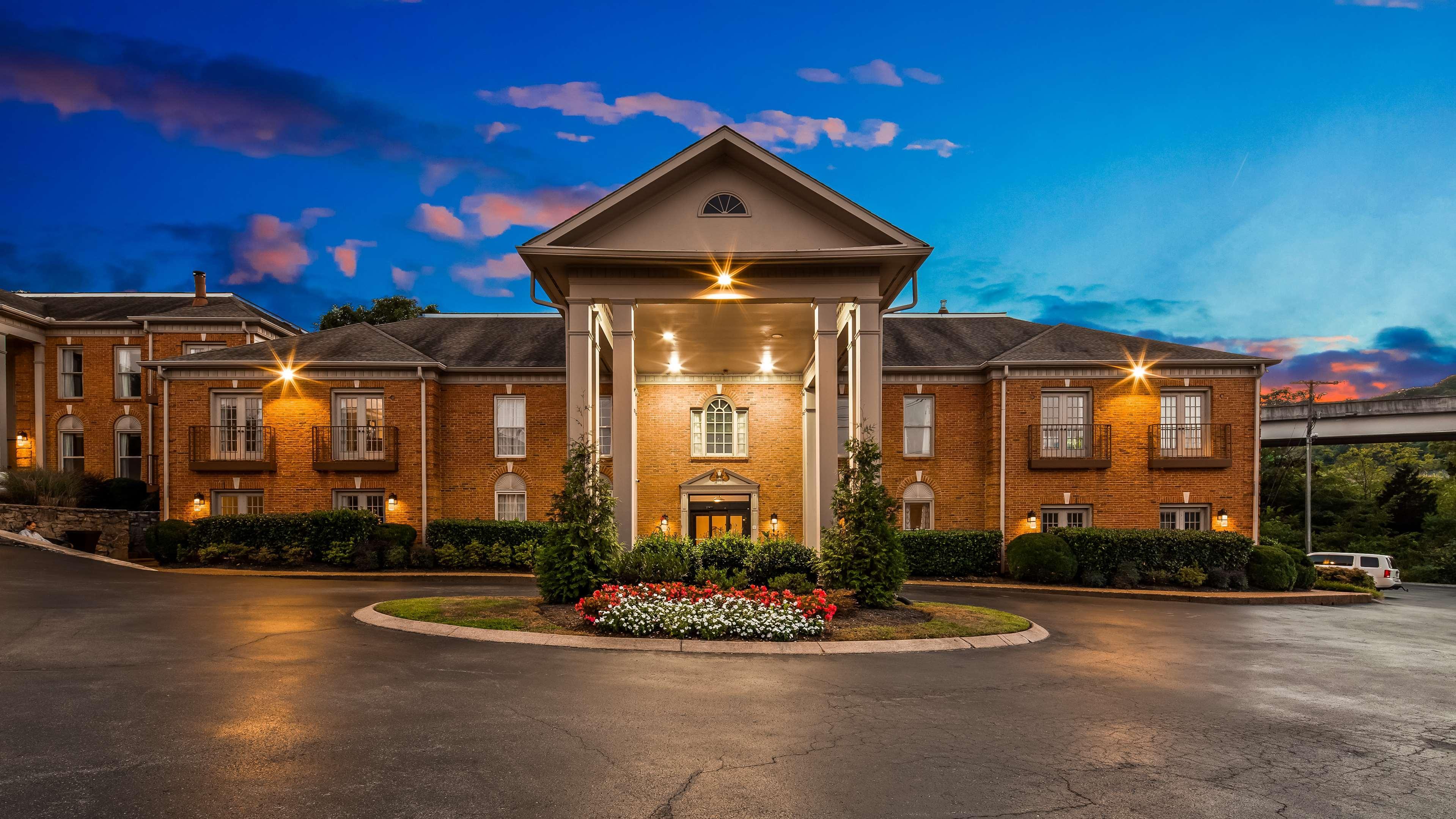 Best Western Brentwood Exterior photo