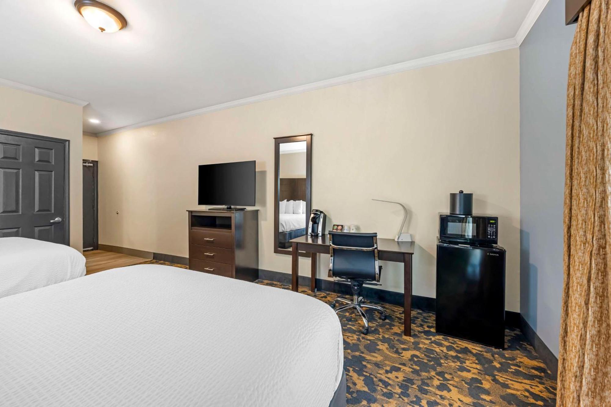 Best Western Brentwood Exterior photo