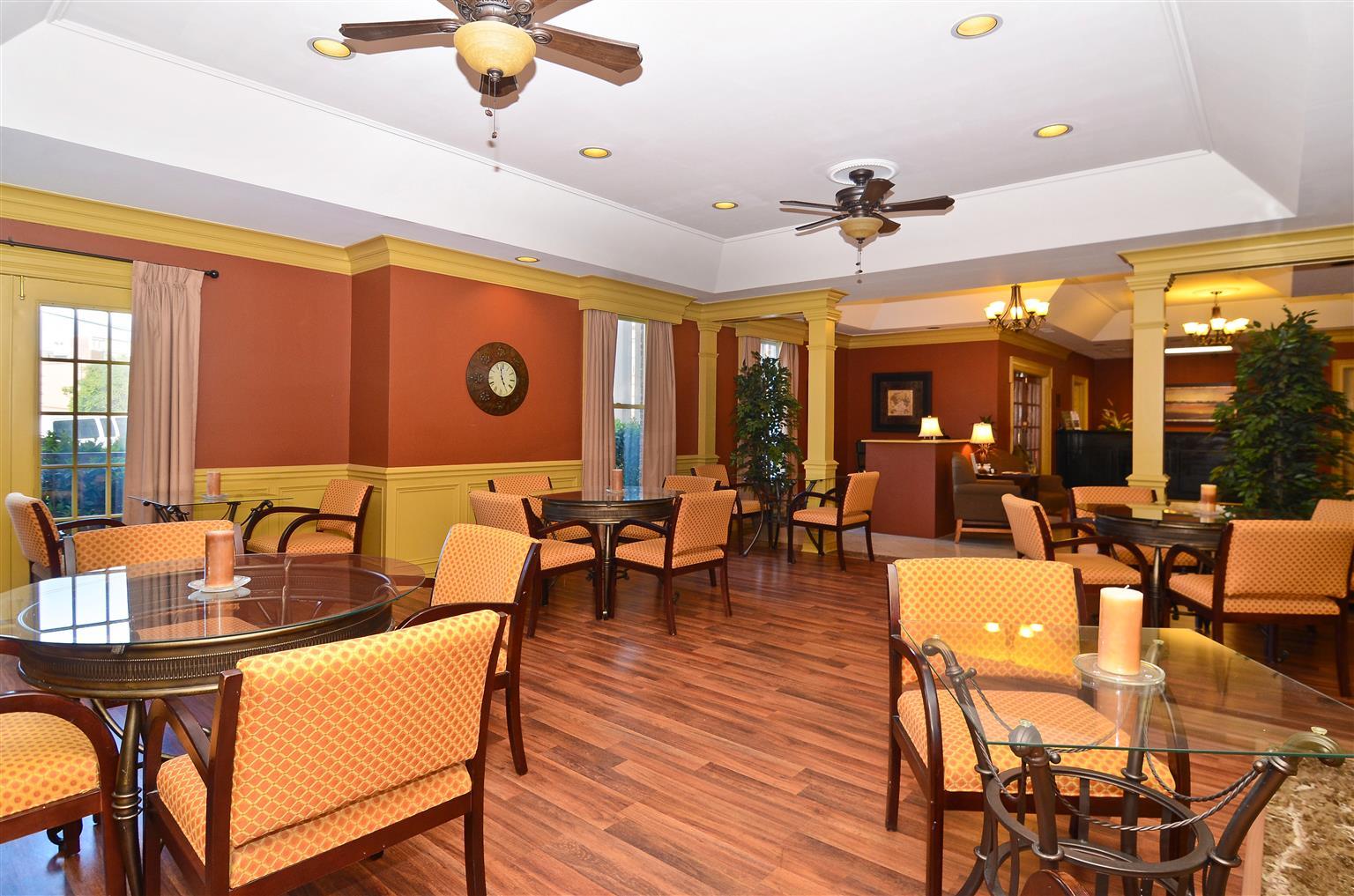 Best Western Brentwood Restaurant photo