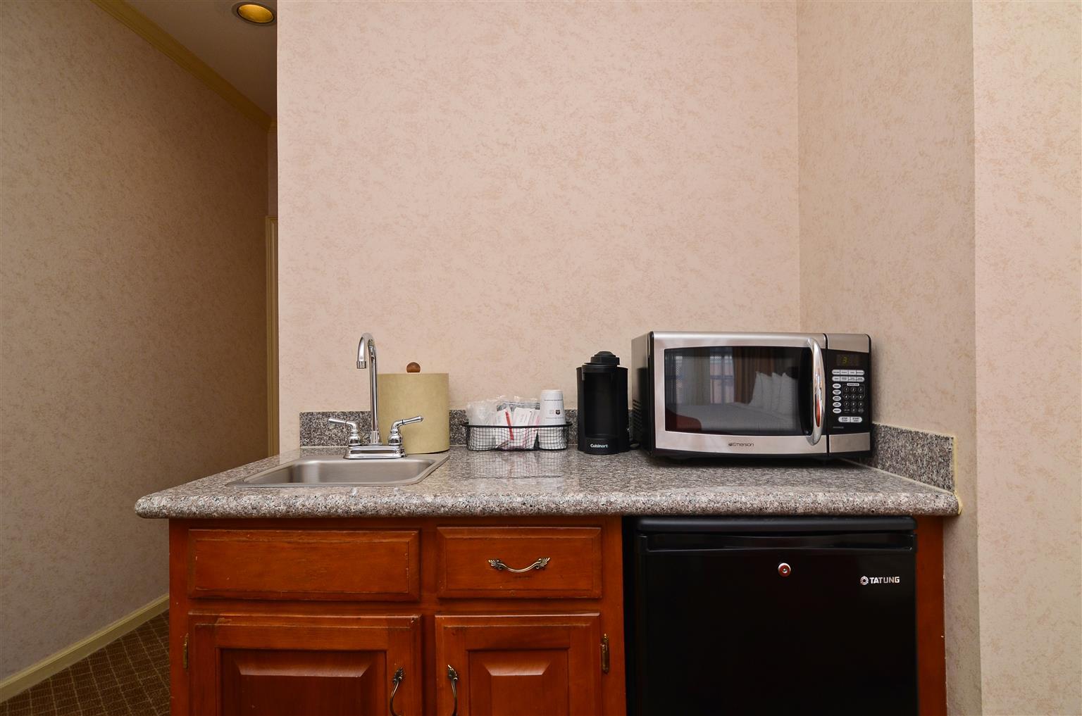 Best Western Brentwood Room photo